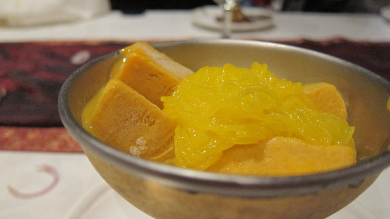 5 Great NYC Ethnic Food Markets