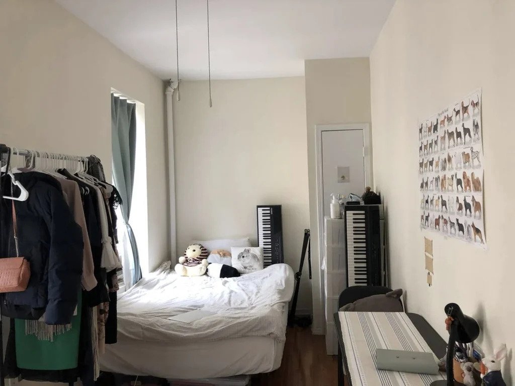 Manhattan studio with a bed