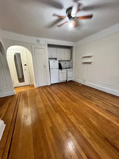 Studio with white appliances
