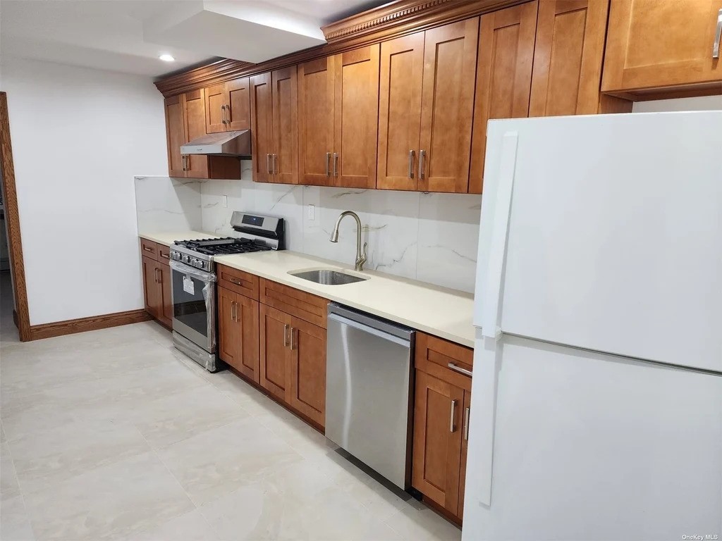 Stainless steel appliances in Queens