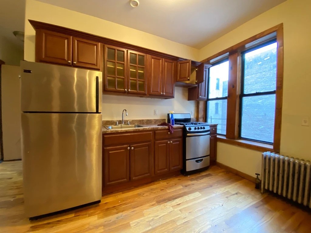 Brooklyn kitchen with stainless steel appliances