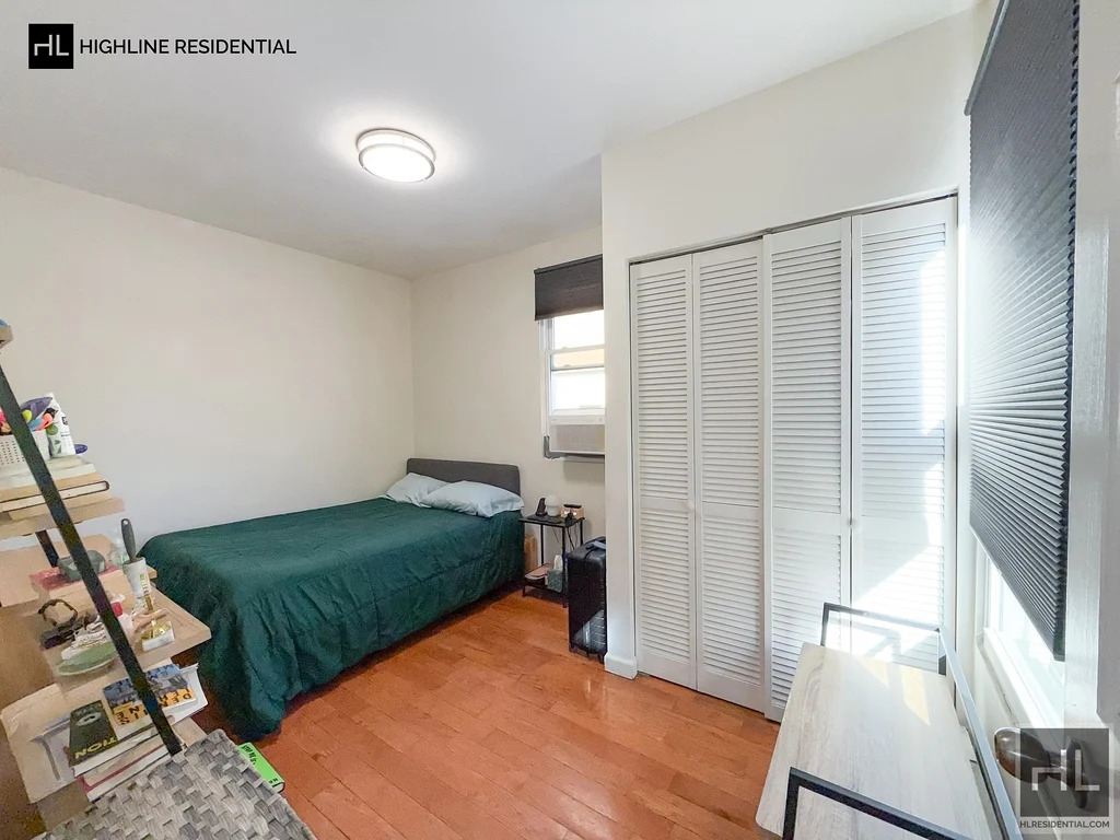 Queens apartment with a furnished bedroom