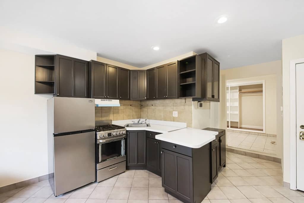 Astoria one bedroom apartment with access to a shared backyard in September of 2026
