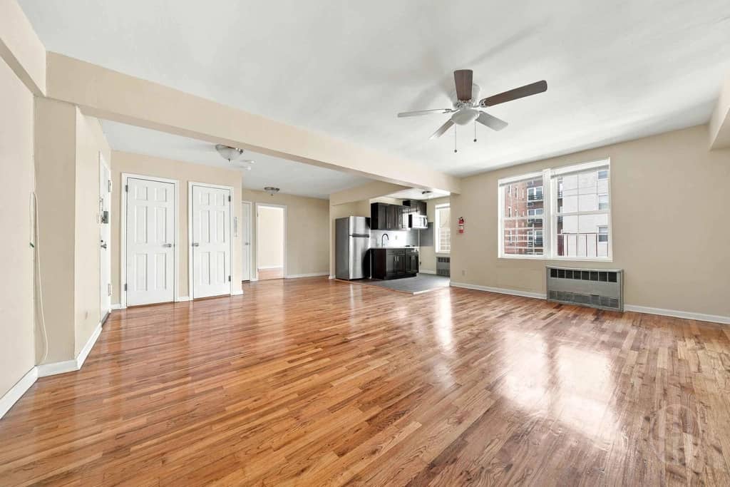 Flushing apartment with natural light in November of 2026