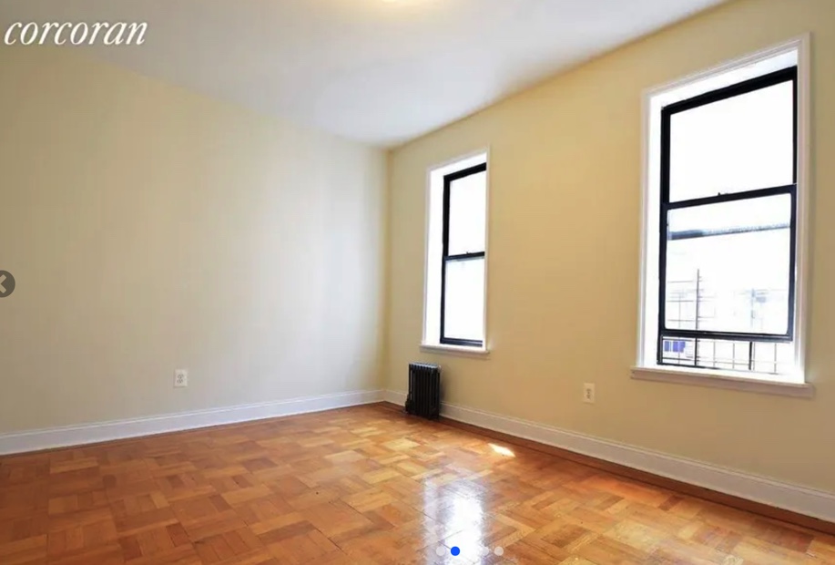 apartment listing photo of empty room