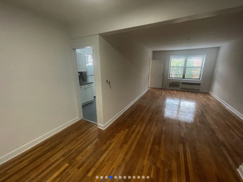 apartment listing photo of empty bedroom