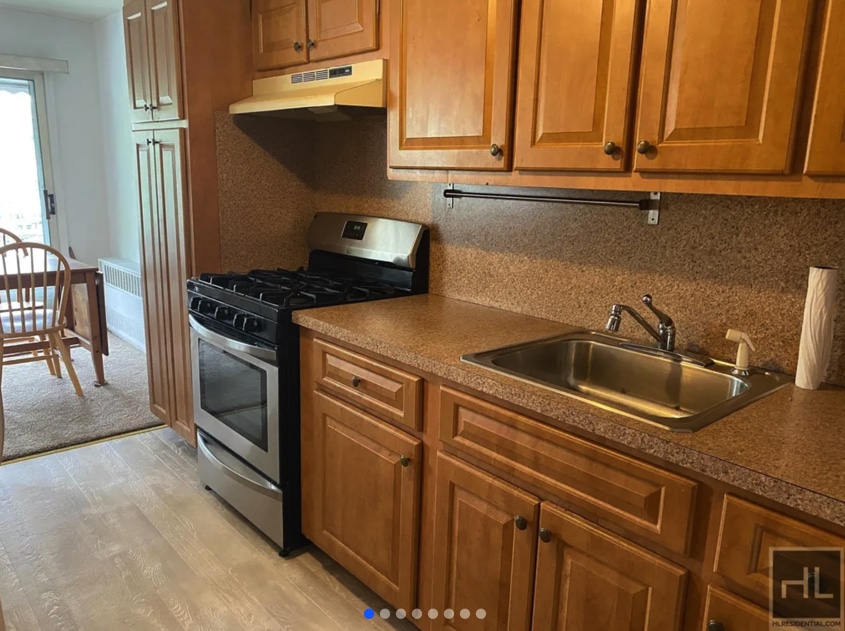 apartment listing photo of empty kitchen
