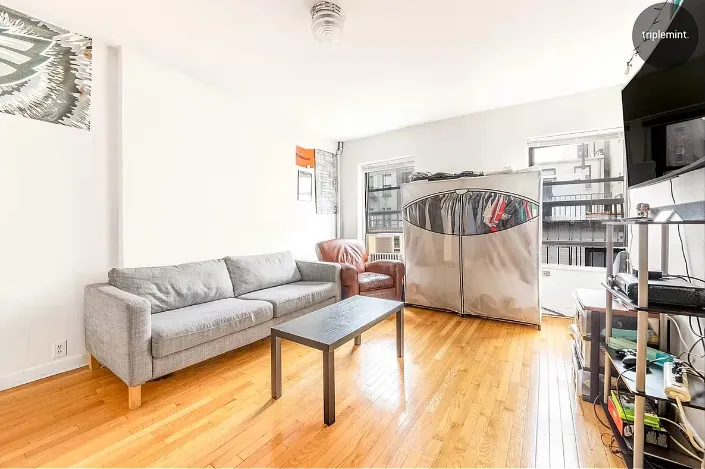 apartment photo of furnished living room