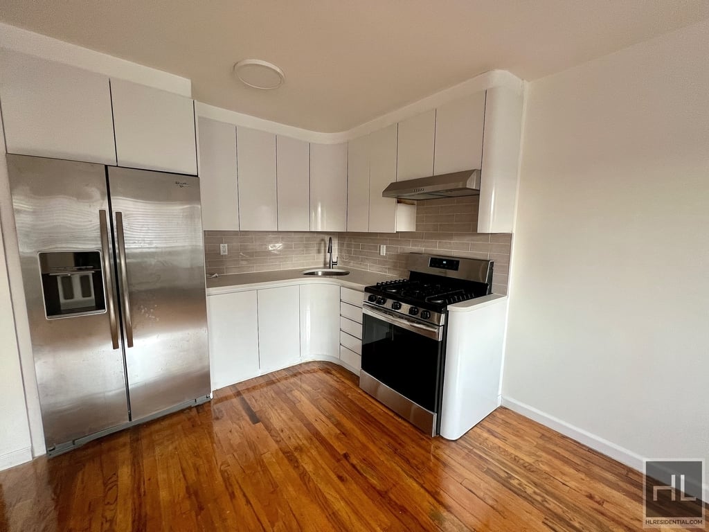 stainless steel appliances in kitchen