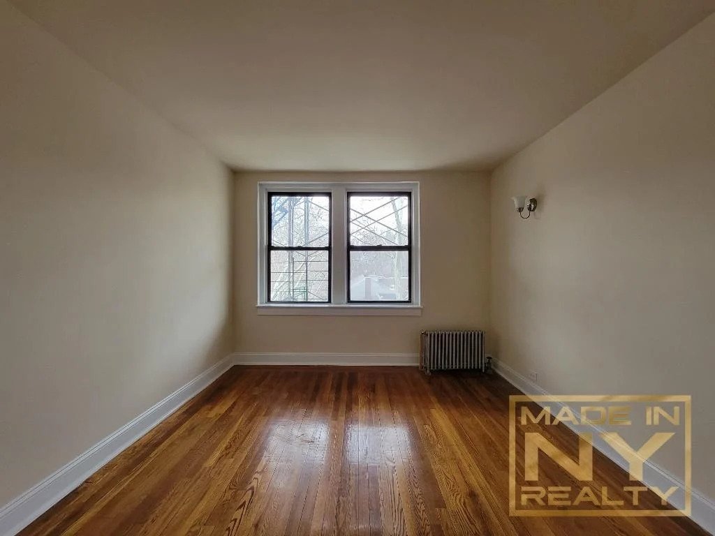 Room with two windows