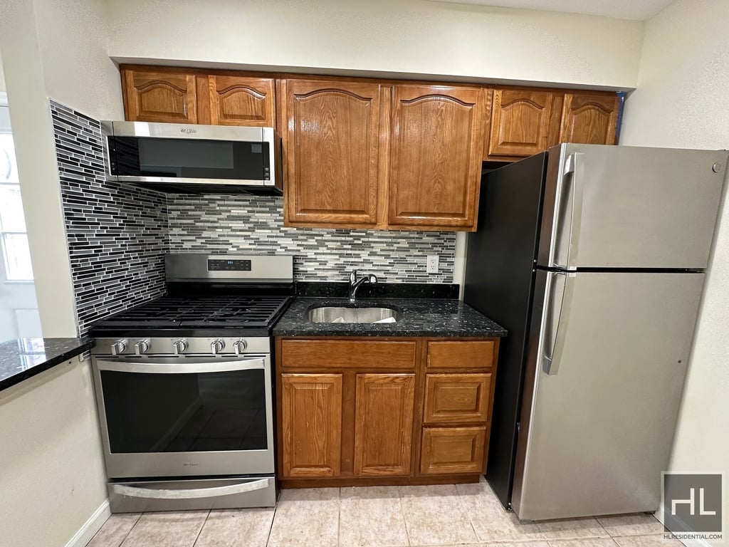 Stainless steel appliances in kitchen