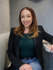 Jadine Pecora - Agent Photo