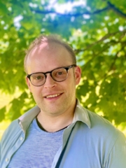 Alex McLeod - Agent Photo