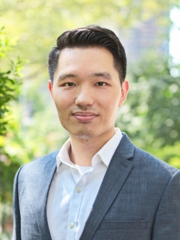 Dennis Luo - Agent Photo