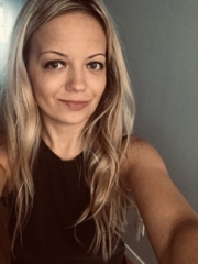 Renata Pirog - Agent Photo