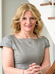 Amela Kadric - Agent Photo