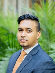 Puran Persaud - Agent Photo