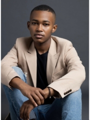 Xavier - Agent Photo