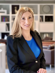 Cristiana Farkutin - Agent Photo