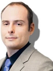 Alex Levi-Gardes - Agent Photo