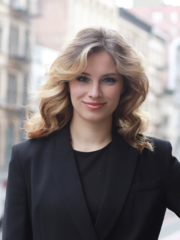 Alisa Shaposhnikova - Agent Photo