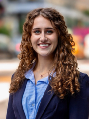 Anna Carlson - Agent Photo