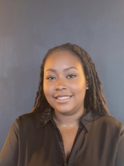 Taina E - Agent Photo