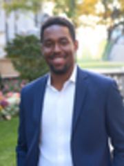 Dominique Seagears - Agent Photo