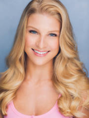 Caroline Lambert - Agent Photo